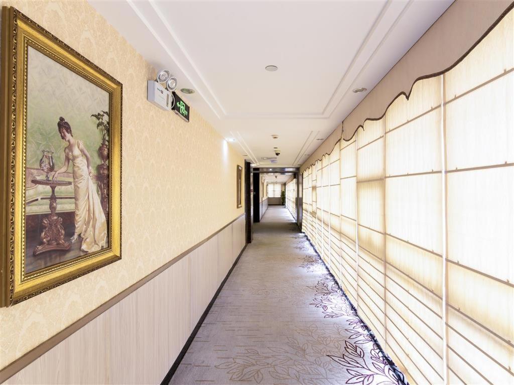 Vienna Hotel Zhanjiang Coast Avenue Exterior foto