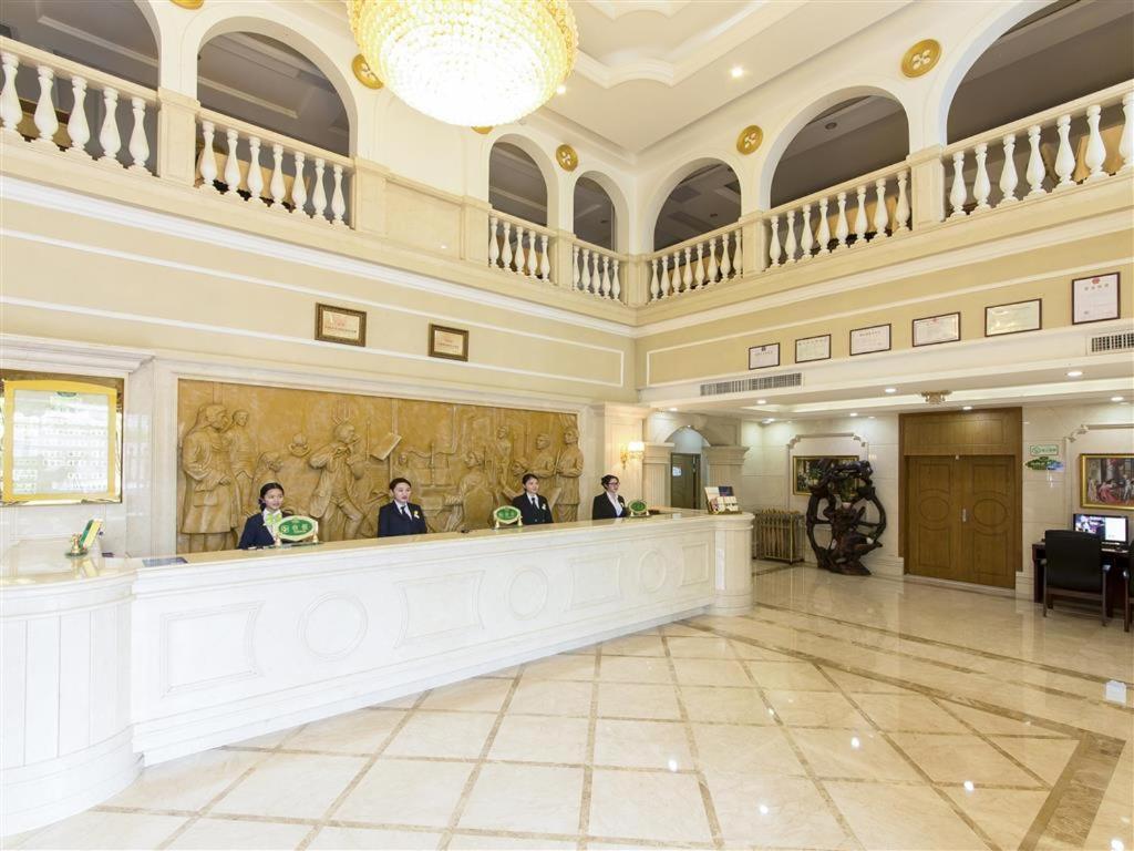Vienna Hotel Zhanjiang Coast Avenue Exterior foto